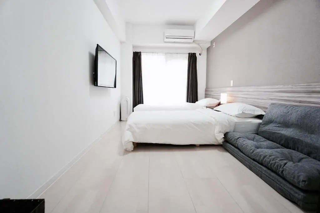Hostel 758 Nagoya Station Triple 2B